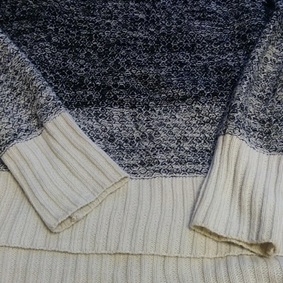 Sweater - Picture 3 of 4